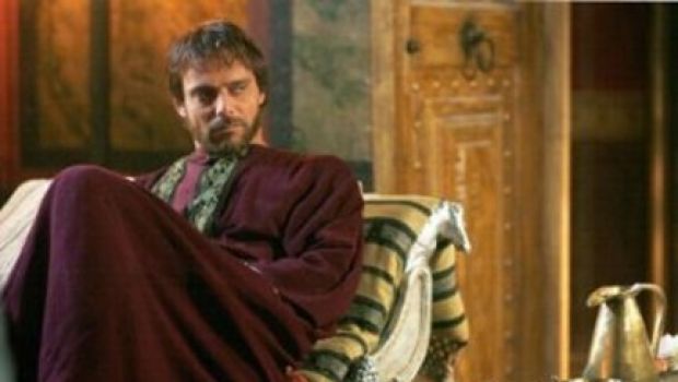 Ascolti Tv di domenica 31 gennaio 2010: Sant’Agostino vince con oltre 7 milioni e il 26,07%, Amici risale leggermente con quasi 4.7 milioni e il 21,99%