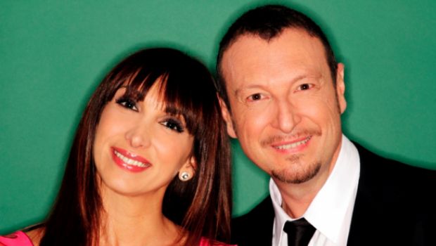 Cuore di mamma rimandato all’1 marzo (con ospiti vip). E la conduttrice Laura Tecce rivela chi è