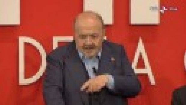 Sanremo Question Time – Quinta puntata: “La gestione del televoto affidata alla società di X Factor”. Bonolis “VS” Clerici?