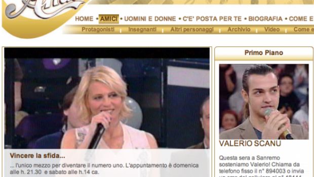 Maria De Filippi <del datetime=