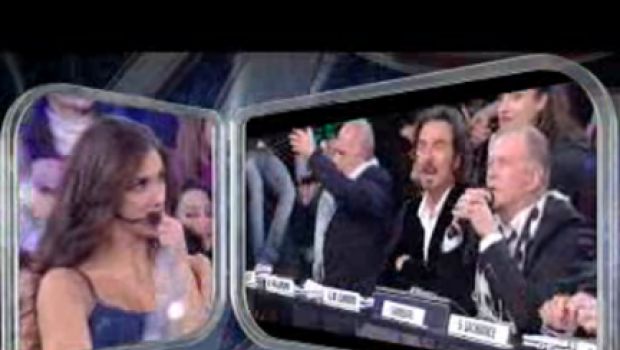 Amici, Elena e la teoria dello “strusciage”