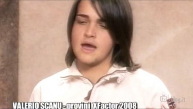 Valerio Scanu: il provino di X Factor 2008 (foto). Mara Maionchi: “L’ho bocciato perché volevo si diplomasse”