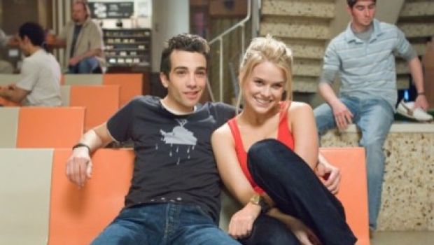 Trailer senza censure per She’s Out of My League – Lei è troppo per me
