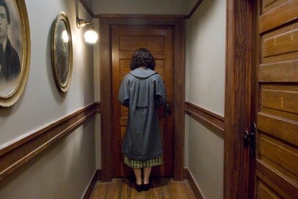 Peacock – locandina, foto e trailer del thriller con Ellen Page, Cillian Murphy e Susan Sarandon