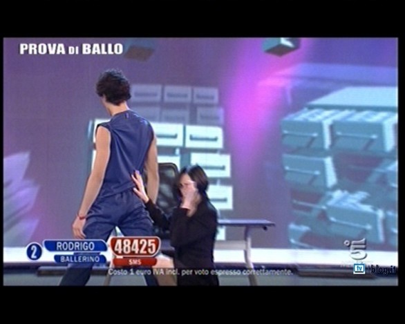 Amici Serale 2010 – Eliminato Rodrigo Almarales Gonzalez