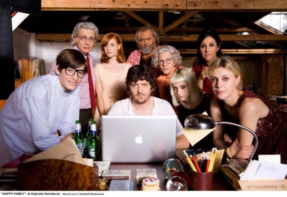 Happy Family di Gabriele Salvatores: le foto e la locandina del film