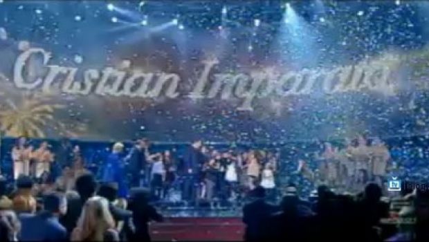 Io Canto – vince Cristian Imparato. La finale in differita per lasciare i bambini sul palco, ammette Scotti. Premio della giuria a Chiara Sapienza e Marco Pio Coniglio