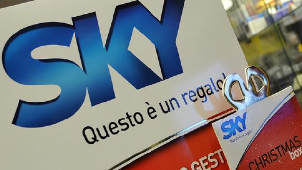 Spot di Sky su Mediaset – I vertici del Biscione anticipano la sentenza del Tribunale? “Siamo in concorrenza diretta”
