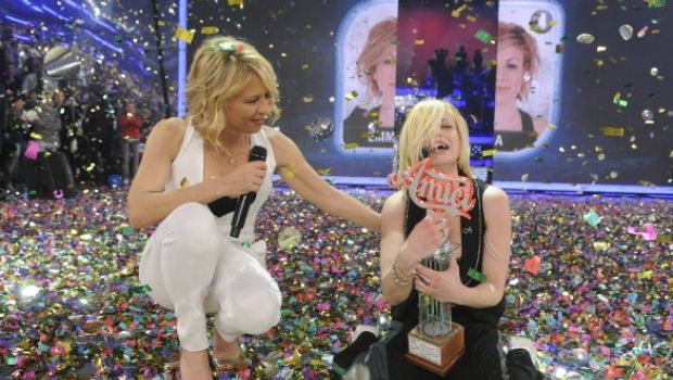 Ascolti Tv di lunedì 29 marzo 2010: Amici con la vittoria di Emma Marrone chiude a 6 mnl, 29,90% di share e batte Porta a Porta (14,26%). Ottimo Minissima (12,98%)