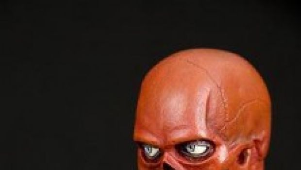 Hugo Weaving è in trattative per interpretare Red Skull in The First Avenger: Captain America