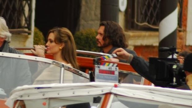 Angelina Jolie e Johnny Depp girano The Tourist a Venezia. Cineblog ha visitato per voi il set del film