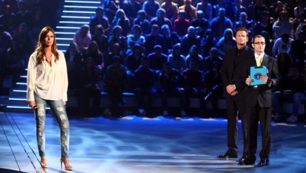 Lo Show dei Record – La seconda puntata del 3 aprile 2010 su Canale 5 con Paola Perego