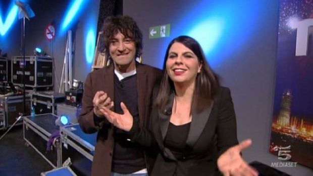 Italia’s got talent – Simone Annicchiarico (autore di Valerio Scanu) e Maria De Filippi erano Amici… da Saranno Famosi?