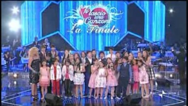 Ti lascio una canzone – La finale, quinta puntata del 24 aprile 2010. Vince Grazia Buffa con Amor mio