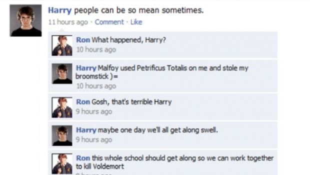 La combriccola di Harry Potter è su Facebook