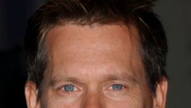 Kevin Bacon si dà alla commedia con Steve Carell