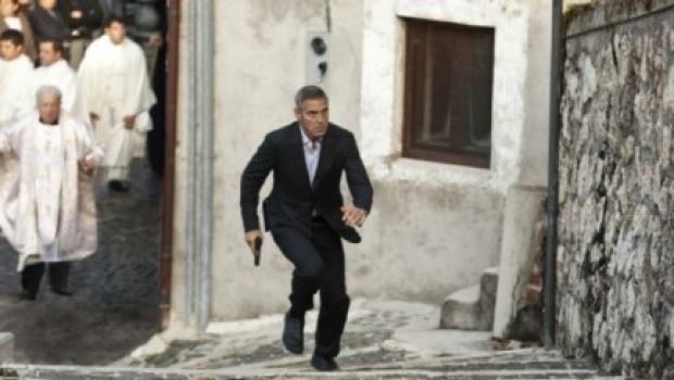 Ecco George Clooney in The American: nuova foto