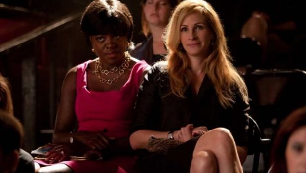 Un po’ di foto da Eat, Pray, Love – ritorno sugli schermi di Julia Roberts