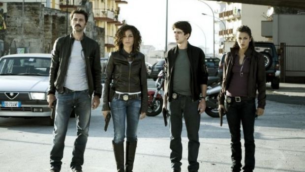 Ascolti Tv di martedì 11 maggio 2010: Squadra Antimafia 2 tocca il 20,71%, Voglia d’aria fresca cala al 16,47% superato da Ballarò (17,06%)
