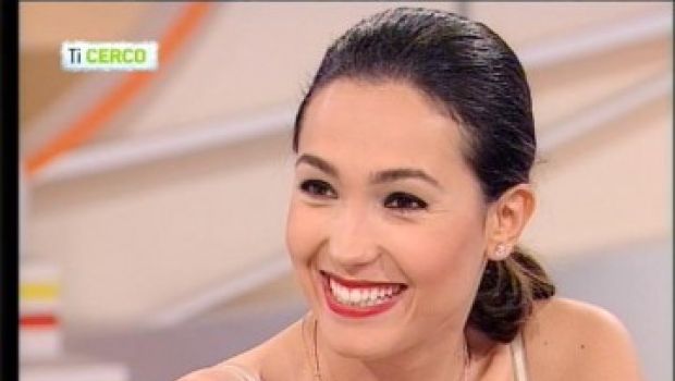 La guerra dei cloni: Tra Io canto e Ti lascio una canzone e Ballando con le Stelle e Ballando sul Cinque, La Balivo imita sempre più la De Filippi