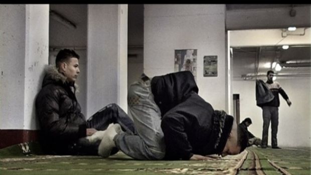 Fratelli d’Italia: foto, trailer e locandina del documentario di Claudio Giovannesi