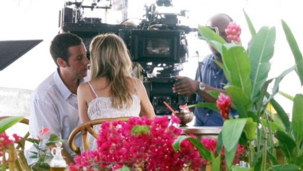 Jennifer Aniston, Adam Sandler e Nicole Kidman fotografati sul set di Just Go With It