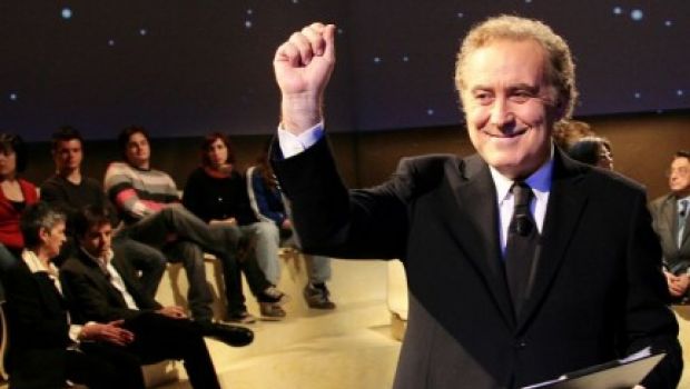 Ascolti Tv di giovedì 3 giugno 2010: Annozero vince con 5 mln 600mila, 7 mln per Italia-Messico. Flop assoluto per Tosca (5,91%), 3 mln per Spanglish, 2,5 per Fenomenal