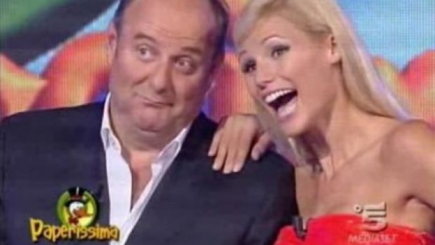 Palinsesto Autunno Canale 5: Paperissima si sposta a gennaio, Io Canto al lunedì a staffetta col Grande Fratello 11 che partirà il 25 ottobre