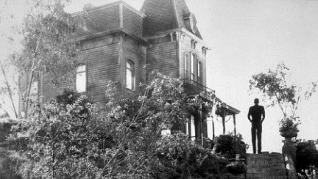 House at the End of the Street, in arrivo il teen reboot di Psycho