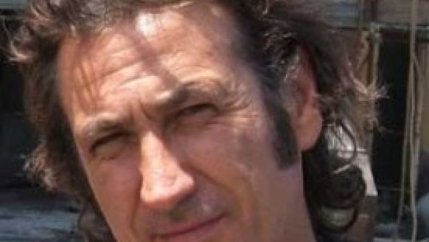 Matteo Cerami è il regista della commedia italiana Tutti Al Mare
