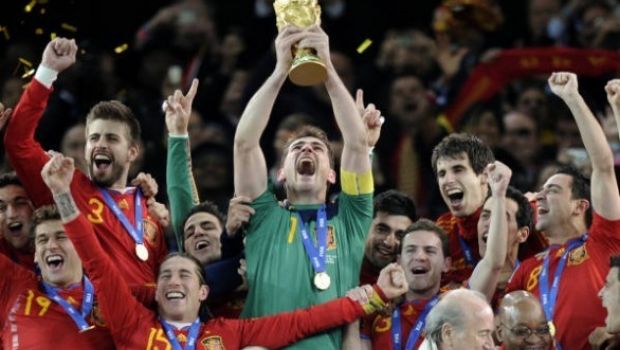 Ascolti Tv di domenica 11 luglio 2010: Spagna Campione del Mondo davanti a 13,5 mln, 60,99% di share su Rai 1 e 1,7 mln (7,7%) sul satellite