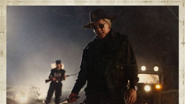 Due immagini ufficiali in arrivo per Machete: ecco Jessica Alba e Don Johnson