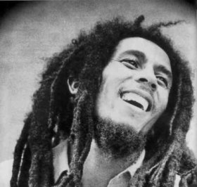 Bob Marley: registrazioni originali ed effetti personali distrutti in un incendio