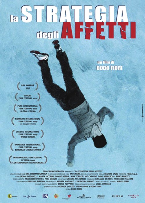 La strategia degli affetti: trailer e locandina del film di Dodo Fiori