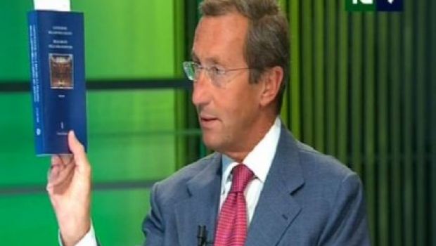 Ascolti Tv Martedì 7 settembre 2010: vince Italia-Far Oer con quasi 9 mln. X Factor 4 parte con 3,2 mln (17,03%). Mentana con Fini al 9,30%