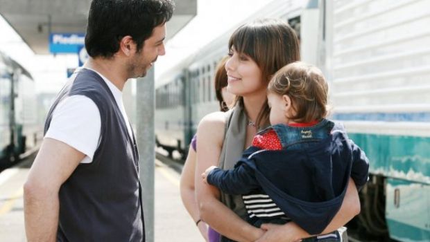 Da stasera I Cesaroni 4 su Canale 5. Con Claudio Amendola le new entry Barbara Tabita e Marta Zoffoli