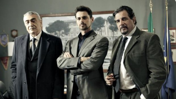 Ascolti Tv Domenica 12 settembre 2010: Distretto di Polizia 10 supera Miss Italia. F 1 a 9 mln, Colorado al 12,45%, NCIS al 12,17% e Castle al 12,27%