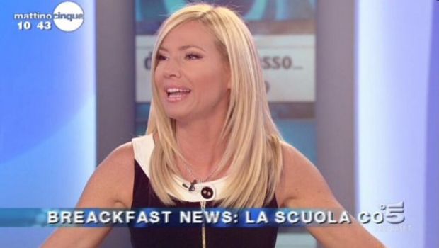 La tv dell’ignoranza: Di Pietro, Vissani e Facchinetti a ripetizioni di italiano. E a Mattino Cinque di inglese