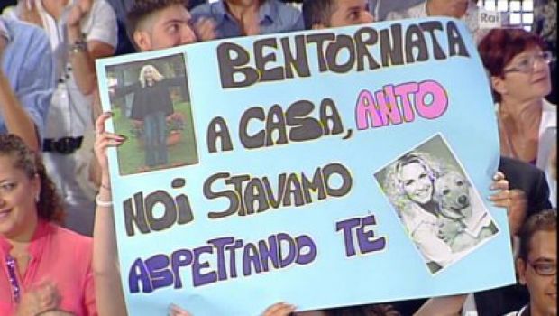 La Clerici si coalizza con l’Isoardi contro Garko: “Guardate Ti lascio, lui lo rivedete in replica”