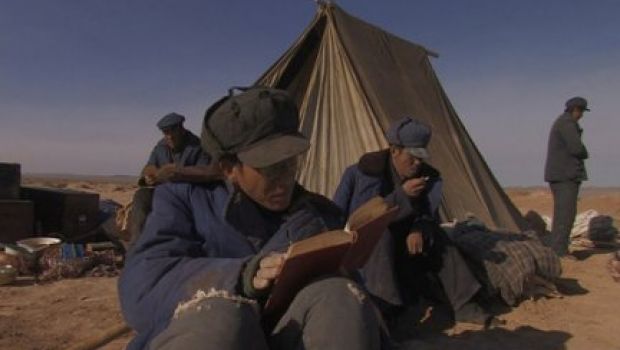 Venezia 2010: Il Fossato (The Ditch) di Wang Bing è il film a sorpresa della Mostra