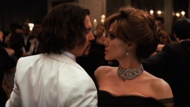 The Tourist – ecco il primo trailer ufficiale del thriller con Angelina Jolie e Johnny Depp