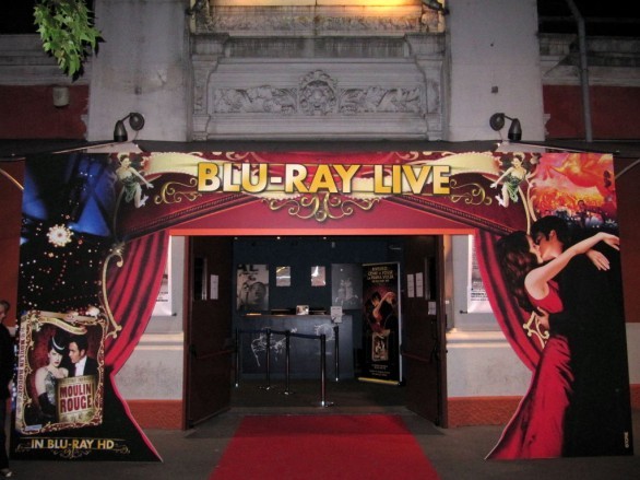 Serata evento al Blue Note di Milano per festeggiare l’uscita in Blu Ray di Moulin Rouge e Romeo Giulietta