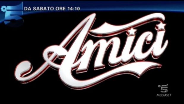 Amici 10, domani al via con Maria De Filippi