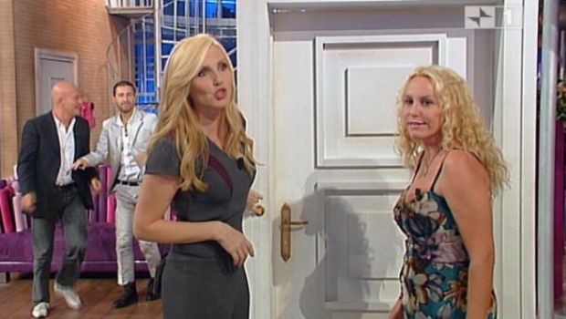 Domenica In… onda: Lorella Cuccarini balla il valzer della liturgia tv (fuori tempo)