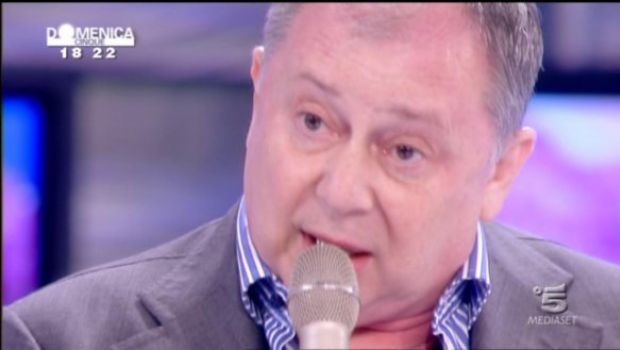 Lele Mora a Domenica Cinque: “Tra me e Corona solo un amore come padre e figlio”