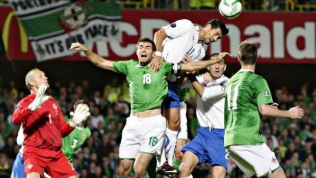 Ascolti Tv Venerdì 8 ottobre 2010: vince la Nazionale con 8 mln, Io Canto record al 22%. Ancora boom per La Vita in Diretta, Pomeriggio Cinque e Matrix (29,67%) su Sarah Scazzi