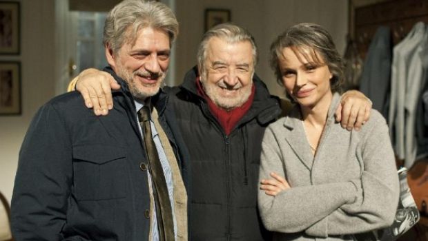 Una Sconfinata Giovinezza – la locandina e le foto del film di Pupi Avati con Francesca Neri e Fabrizio Bentivoglio