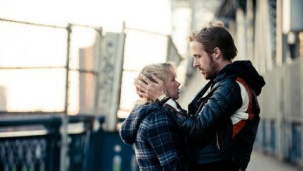 Blue Valentine – il trailer e due locandine del dramma indipendente con Ryan Gosling e Michelle Williams