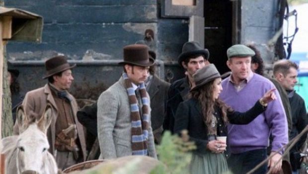 Ecco Noomi Rapace sul set di Sherlock Holmes 2