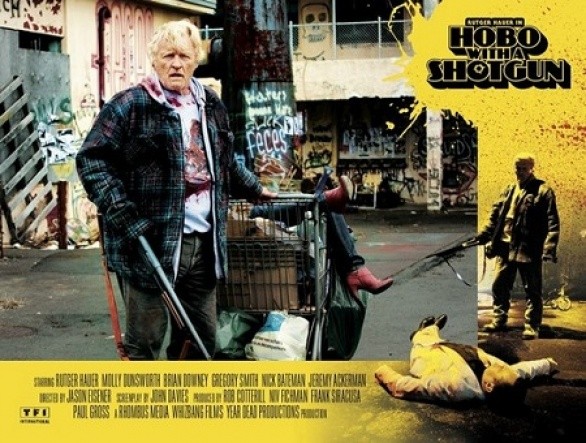 Hobo With a Shotgun: pioggia di poster e dietro le quinte inedito